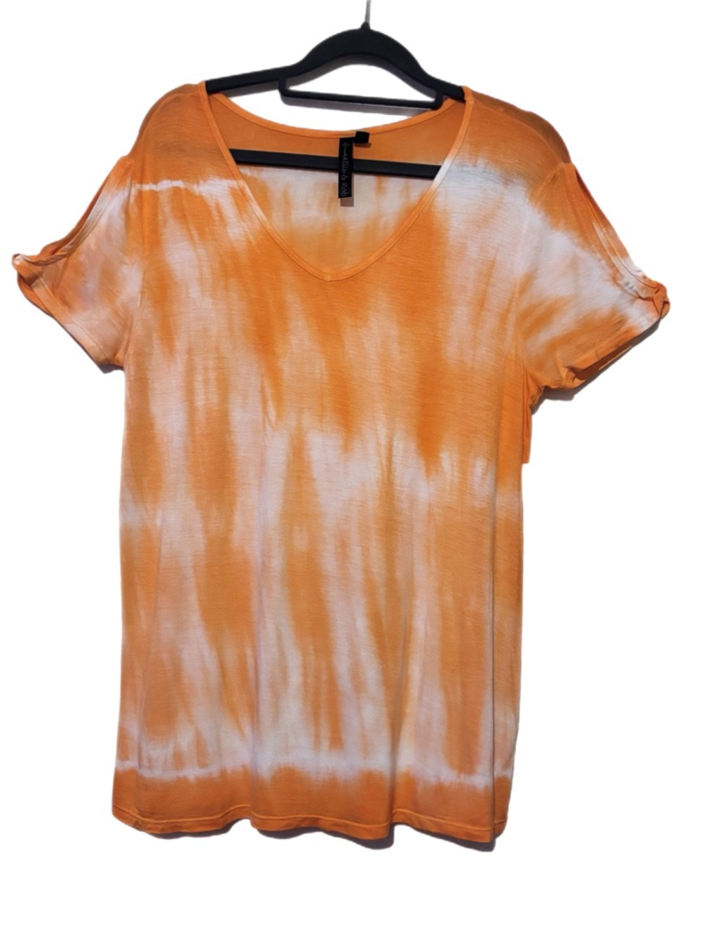 Allie & Rob Orange and White Tie-Dye V-Neck Short Sleeve Top